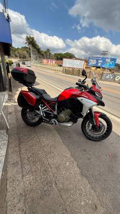 DUCATI MULTISTRADA 1200 V4 S DUCATI MULTISTRADA 1200 V4 S